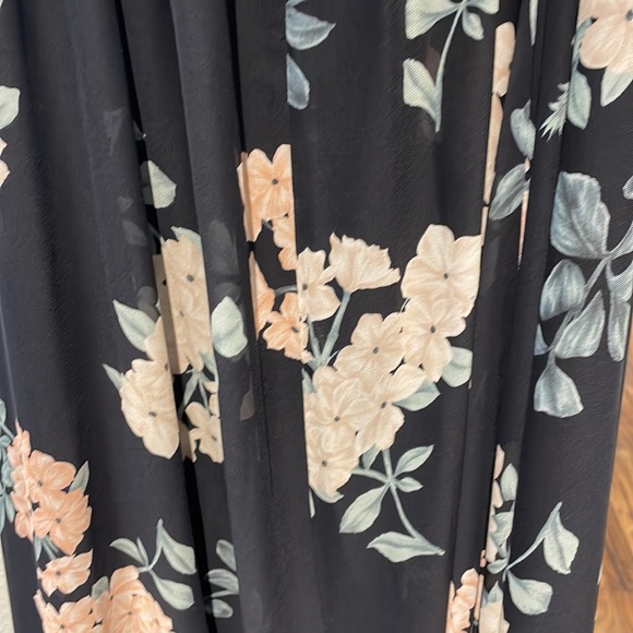 Show Me your MuMu size M - Picture 9 of 11